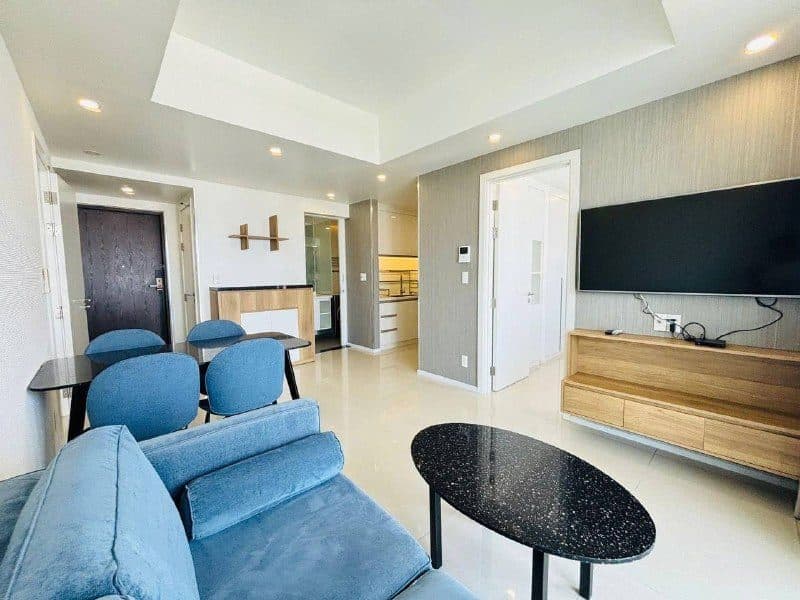 2-bedroom apartment near Dragon Bridge