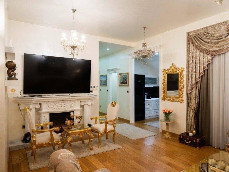 3-bedroom in Dorcol