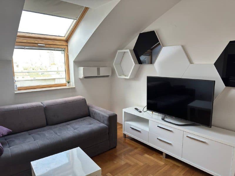 4-bedroom in Stari Grad