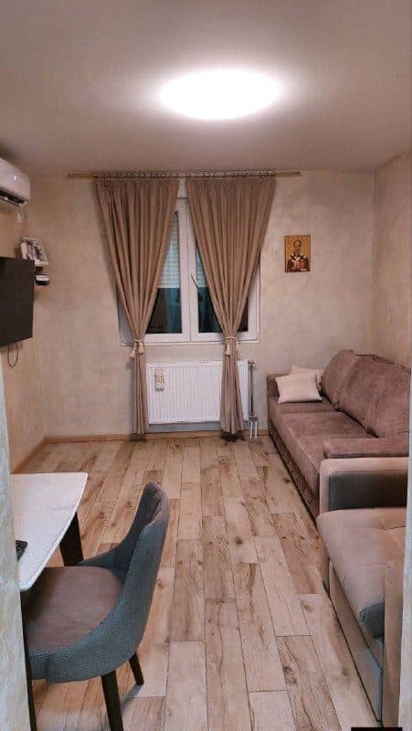 Studio apartment in Novi Sad