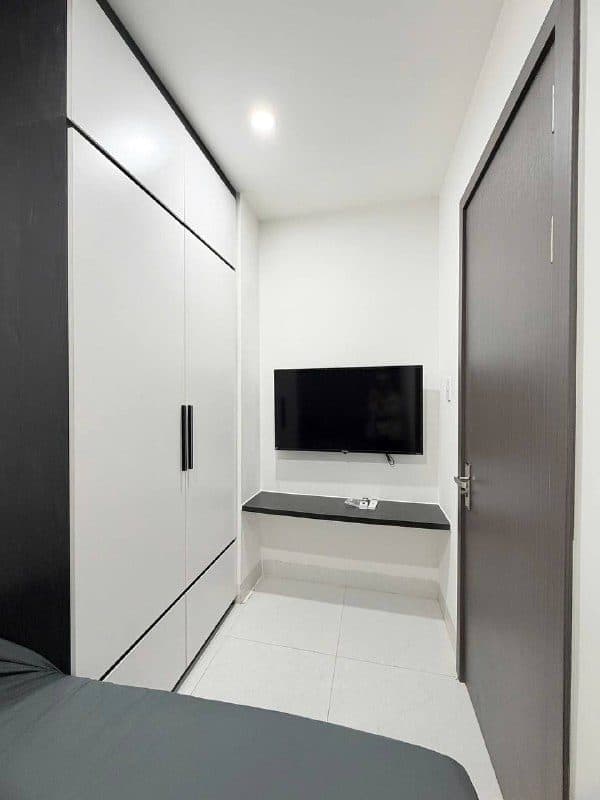 2-bedroom apartment near Dragon Bridge