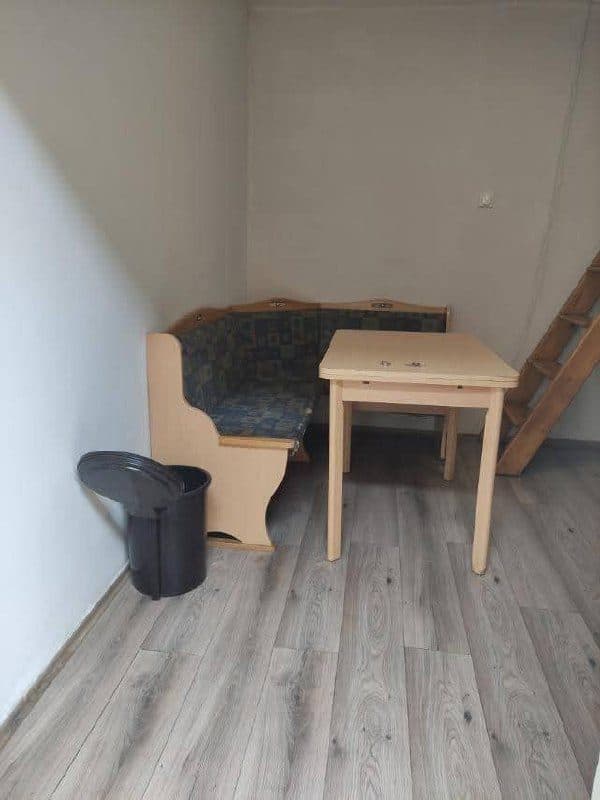 Studio on Arse Teodorovića