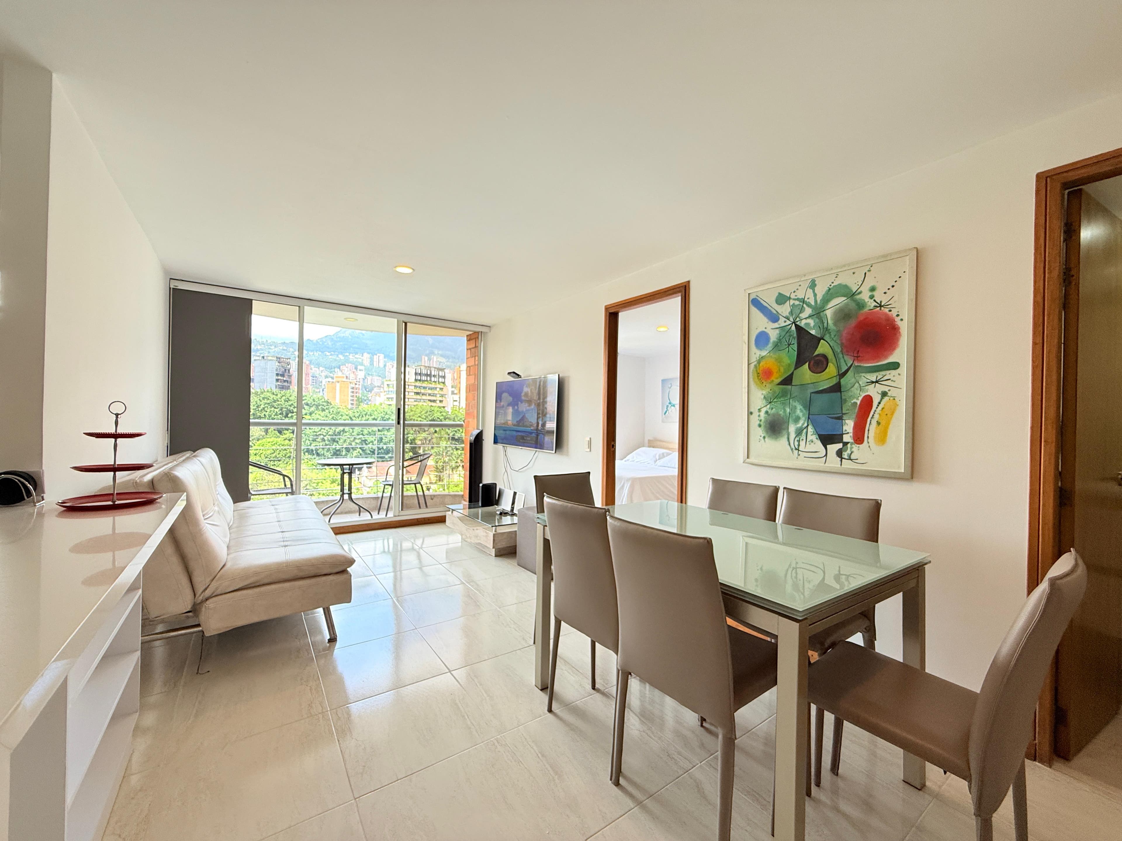 1-bedroom with balcony view in El Poblado