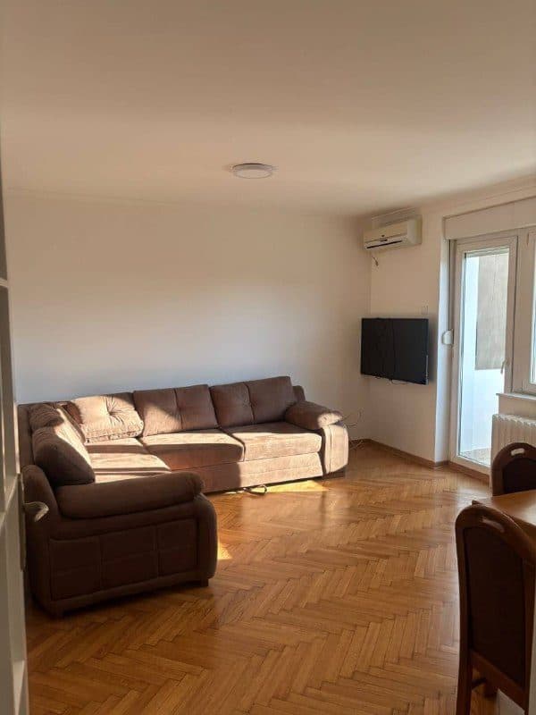 1-bedroom in Takovska