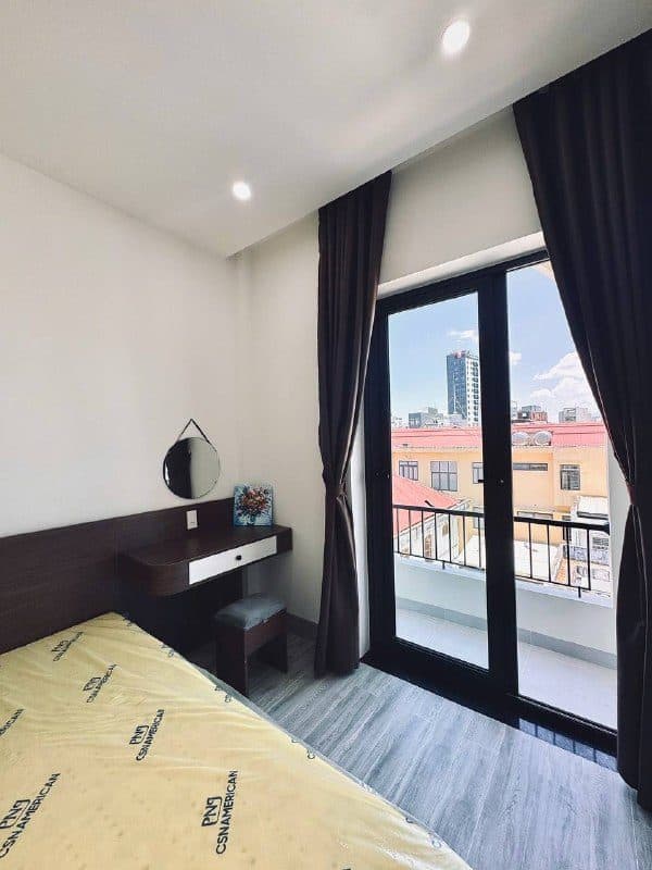 2-bedroom apartment near Dragon Bridge