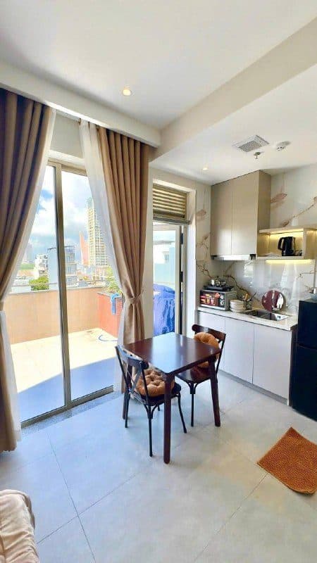 Studio penthouse in Hoai Thanh