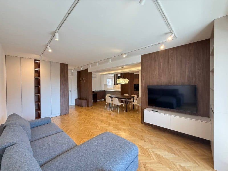3-bedroom in Bezanijska Kosa