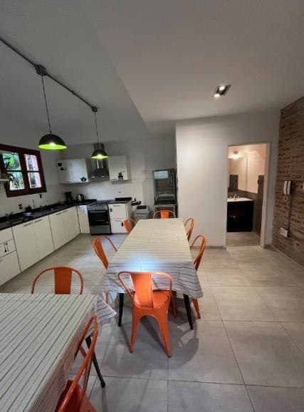 5-bedroom house in Almagro
