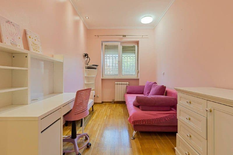 3-bedroom apartment in Belgrade