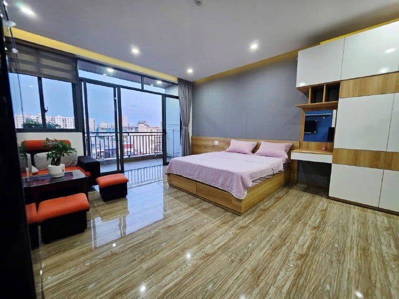 Studio near Dragon Bridge